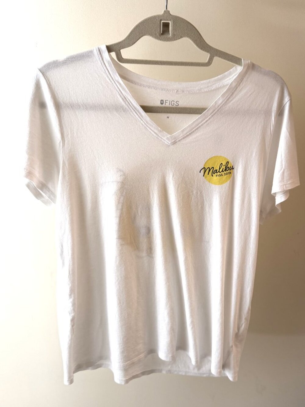 Figs White T-Shirt Size Medium Malibu 2019